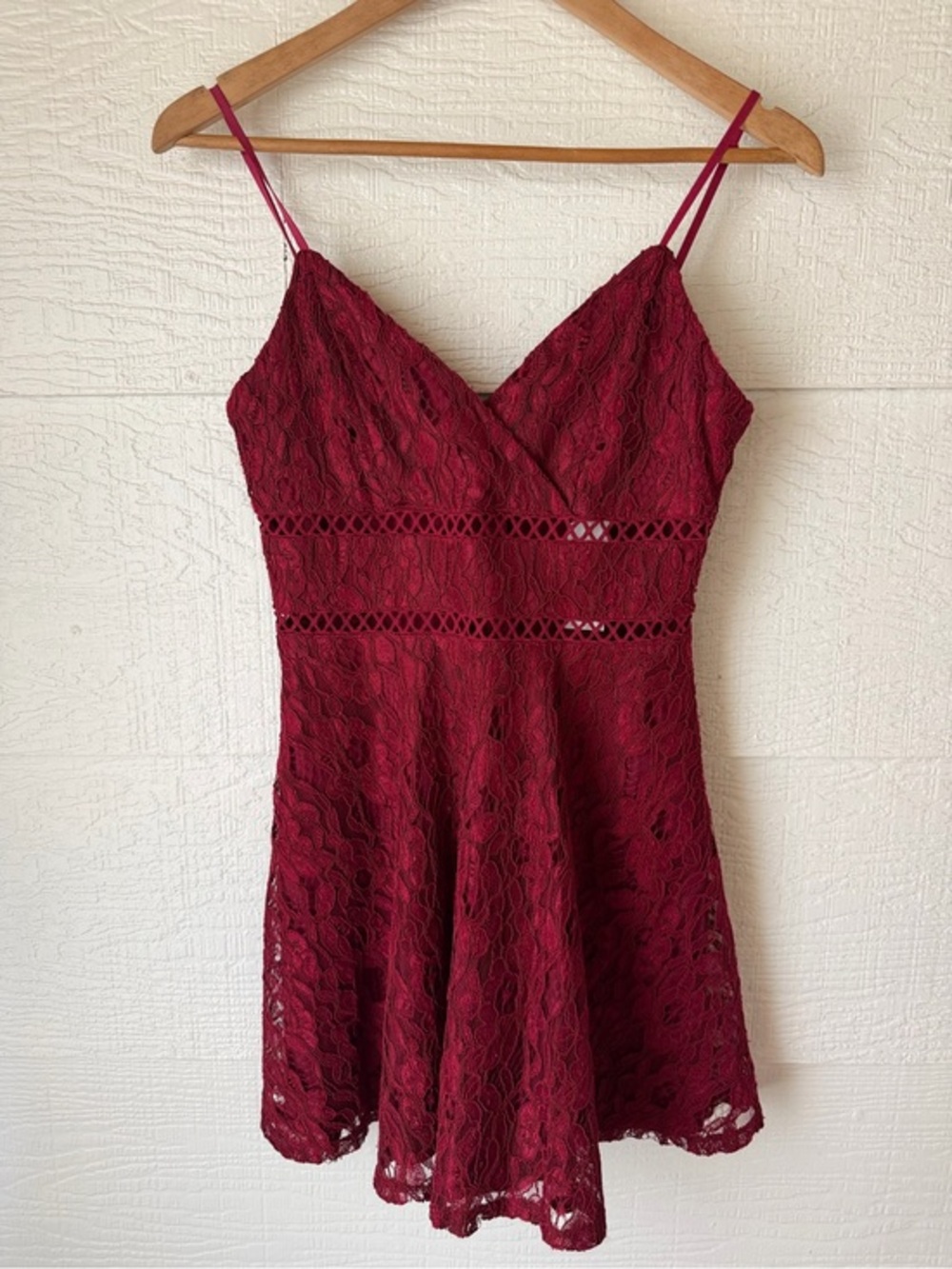 NWT Francesca’s Mia Ami Burgundy Lace Fit & Flare Dress Small